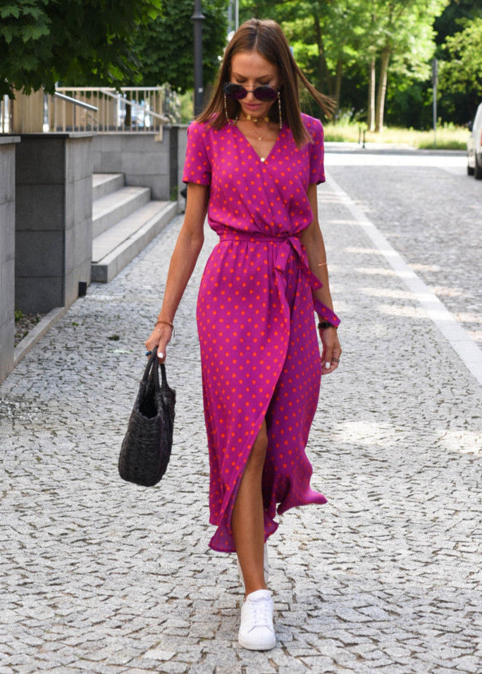 Fließendes Kleid mit schmeichelndem Schnitt