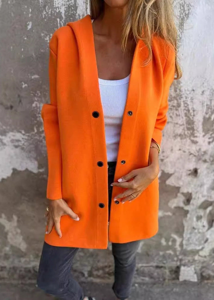 Schicke Strickjacke mit Kapuze