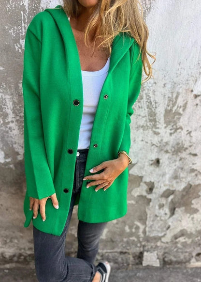 Schicke Strickjacke mit Kapuze