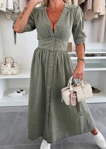 Jeanskleid mit sexy Look